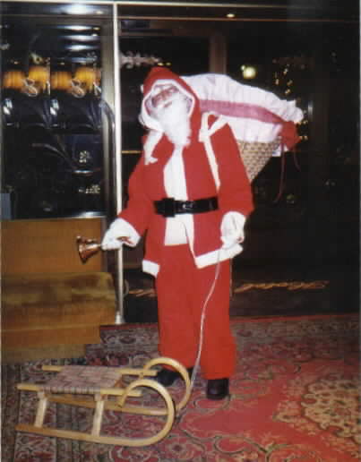 Santa Arrives in Arraba!